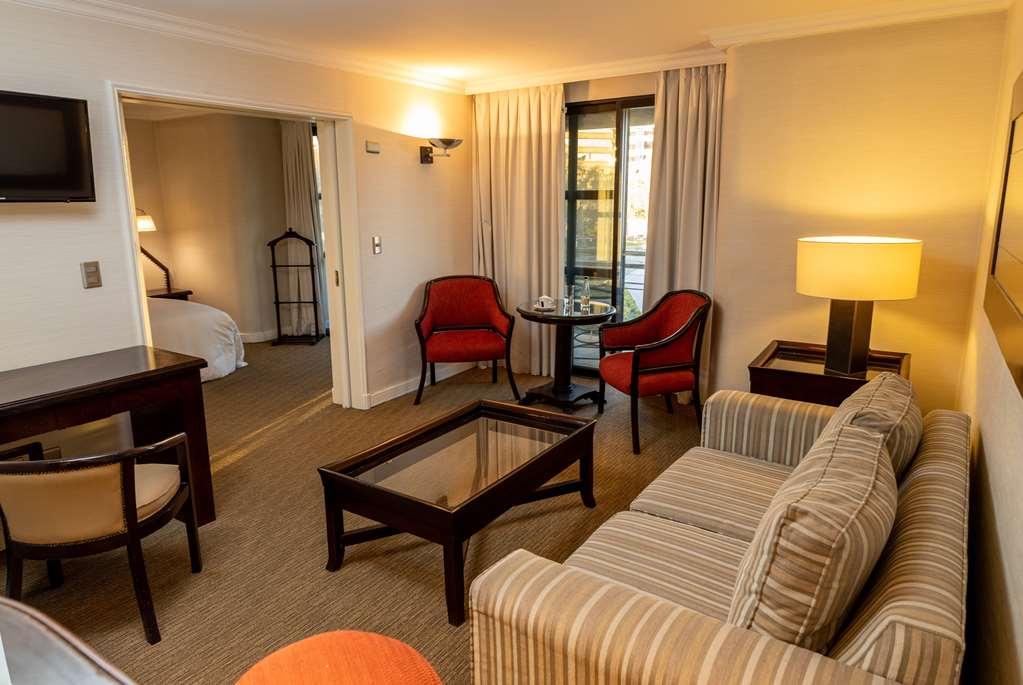 Hotel Wyndham Garden Santiago de Chile Zimmer foto